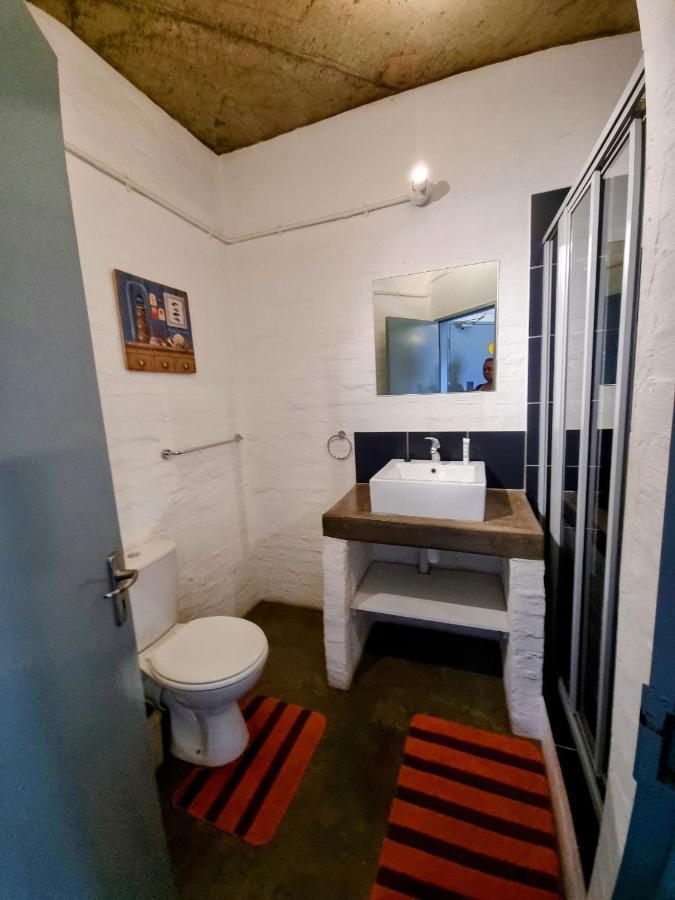 Kaleaba House In Vibey Maboneng Precint Apartment Йоханесбург Екстериор снимка
