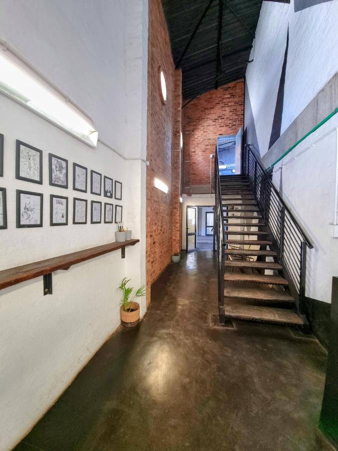 Kaleaba House In Vibey Maboneng Precint Apartment Йоханесбург Екстериор снимка